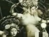 点击观看《色情艺术“裸体京剧”被批亵渎国粹》