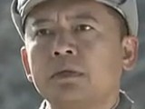 点击观看《枪神传奇 13》