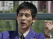 点击观看《《与时尚同居》电影完整版》